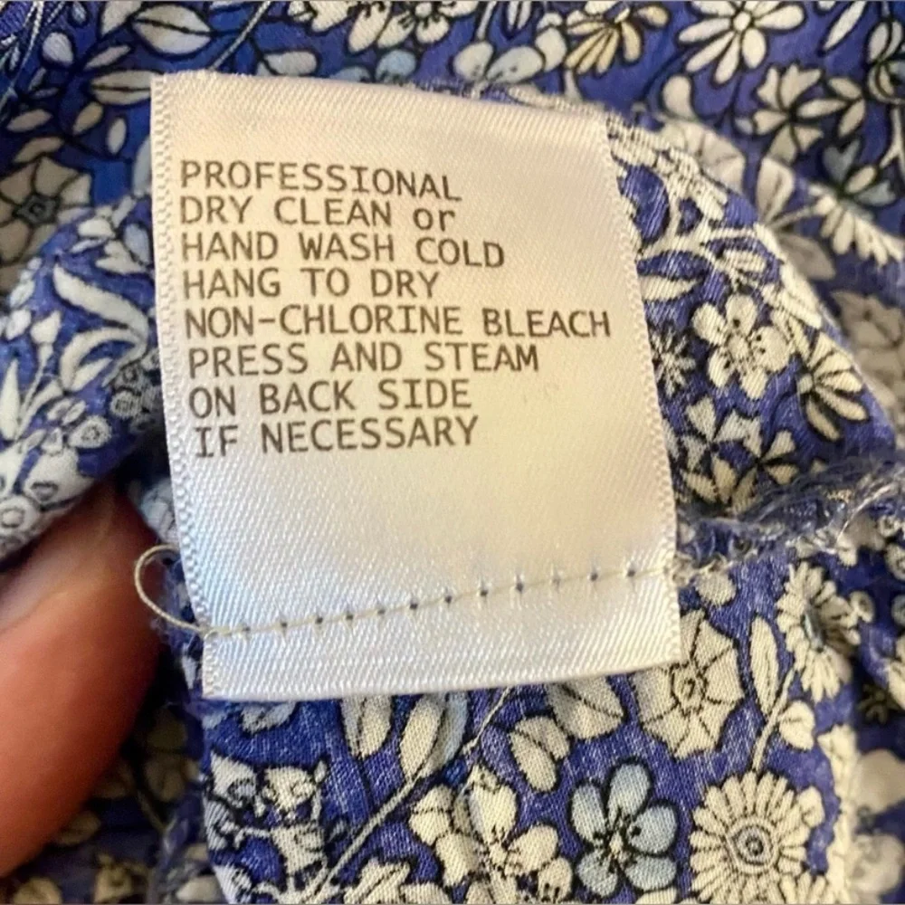 Cynthia Rowley Blue & White Floral Blouse – Size XL 🐝 - Picture 5 of 6